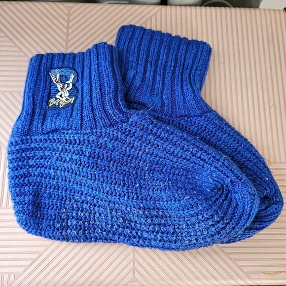 Bugs Bunny Socks Looney Toons Blue Knit Grip Bottoms Embroidered Patch Unisex - Picture 1 of 6